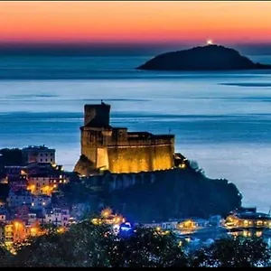 Very For 5 Terre And Appartamento Lerici